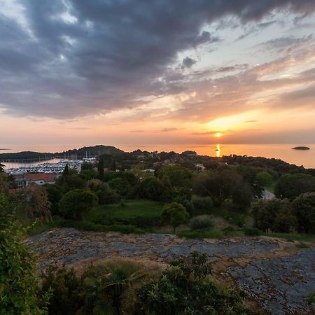 Guesthouse Galeb Vrsar Exterior photo